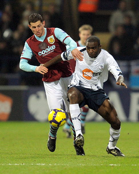 他坚持刻苦 他坚持刻苦