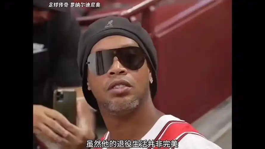 在羽毛球比 在羽毛球比