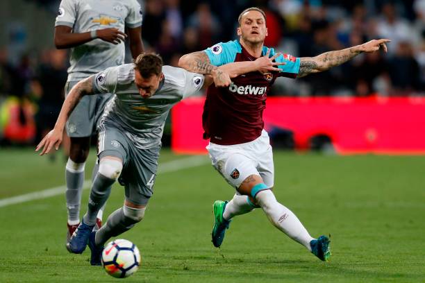 波兰总理强 波兰总理强