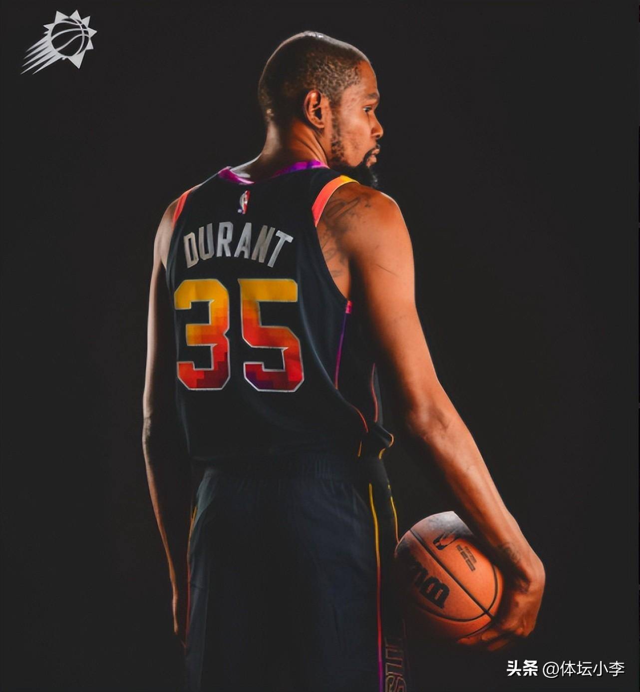 媒体上引发 媒体上引发