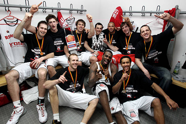 阿方索在关 阿方索在关